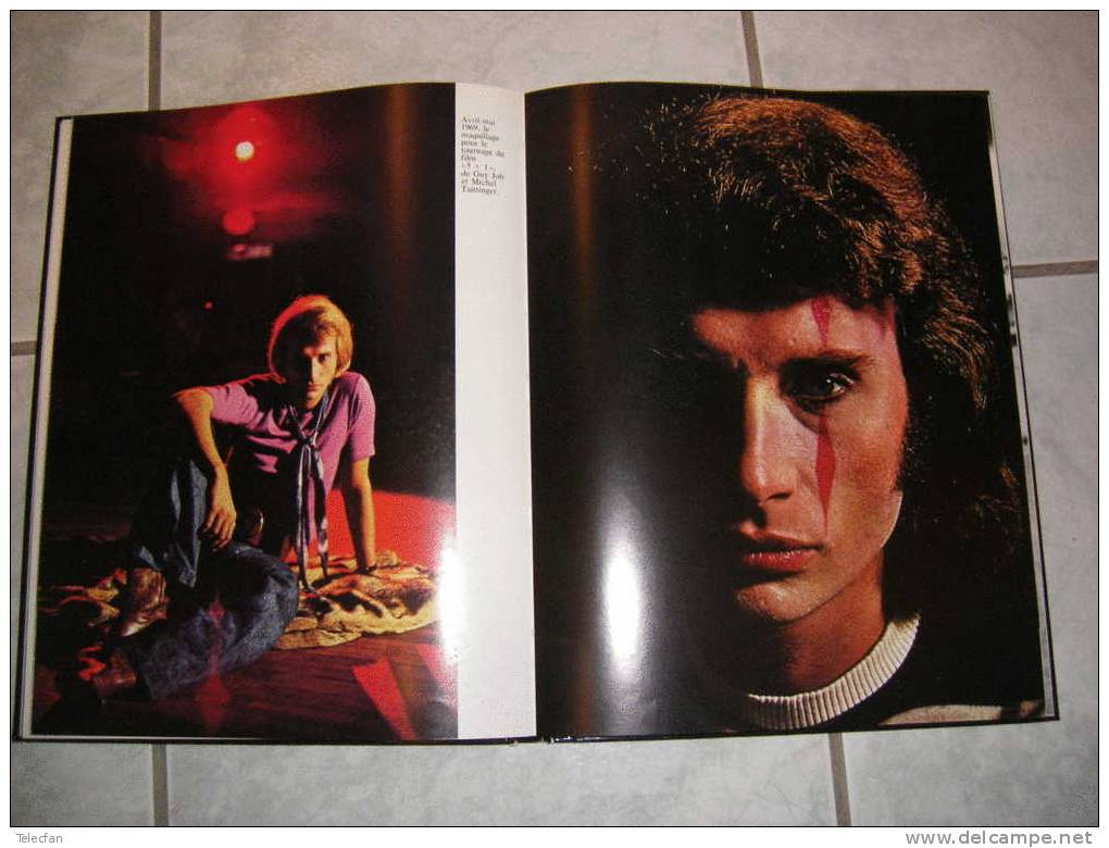 LIVRE JOHNNY RACONTE HALLYDAY EDITION N° 1 FILIPACCHI CARRIERE DE 1959 A 1979 - Musique