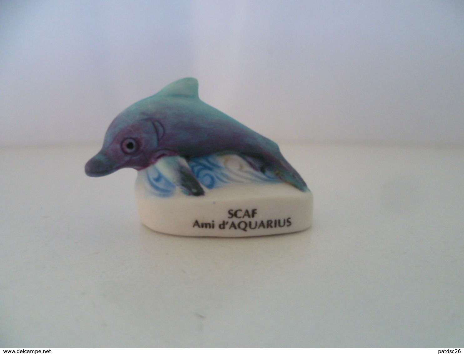 FEVE  DAUPHIN  SCAF  AQUARIUS - Animaux