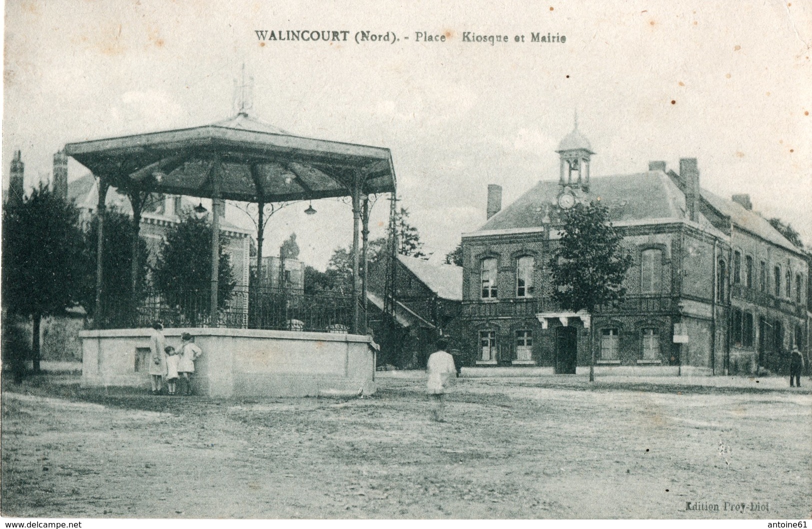WALINCOURT --Place , Kiosque  Et Mairie - Altri & Non Classificati