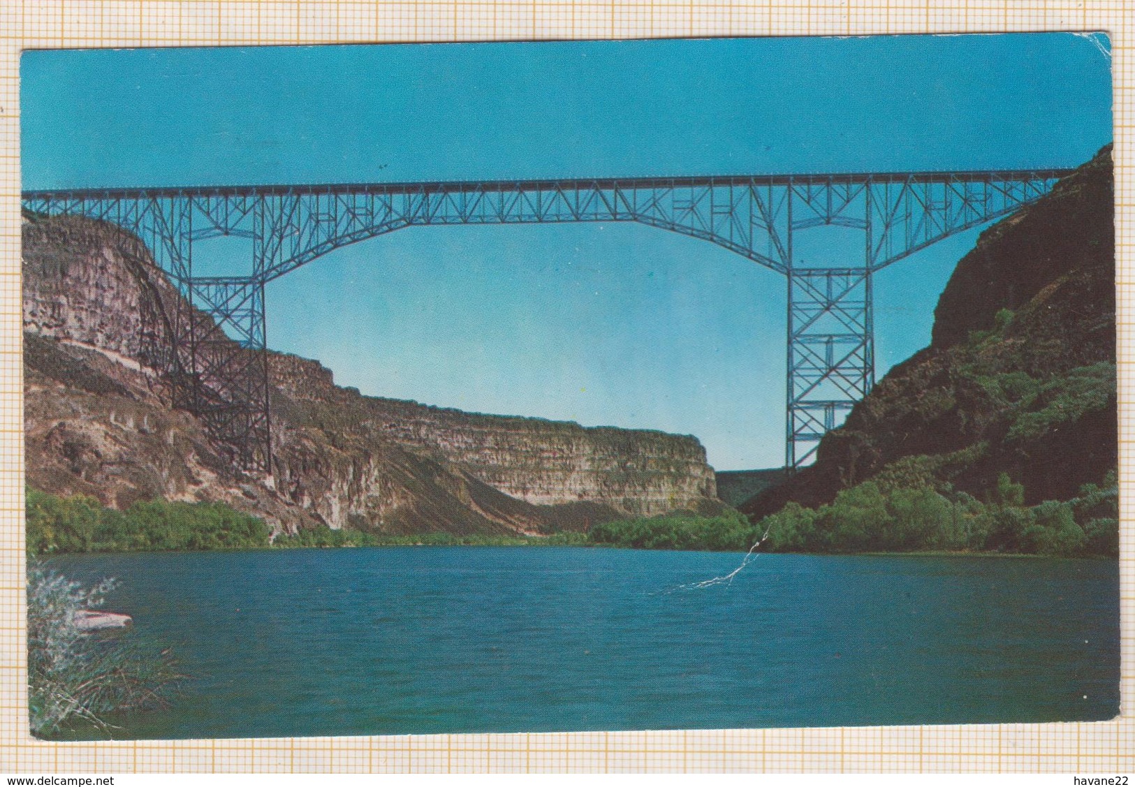 8AK4316 PERRINE MEMORIAL BRIDGE RIM TO RIM BRIDGE  2 SCANS - Idaho Falls