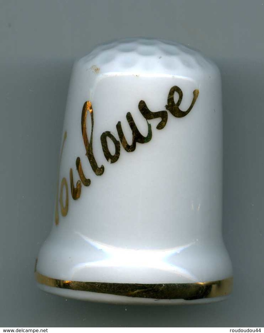 Dé à Coudre De Collection En Porcelaine - TOULOUSE - Thimbles