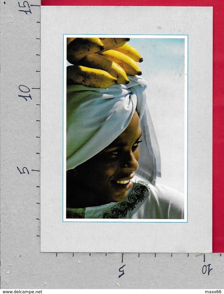 CARTOLINA VG TANZANIA - ZANZIBAR - A Common Way Of Carrying Loads - 10 X 15 - ANN. 2004 - Tanzania