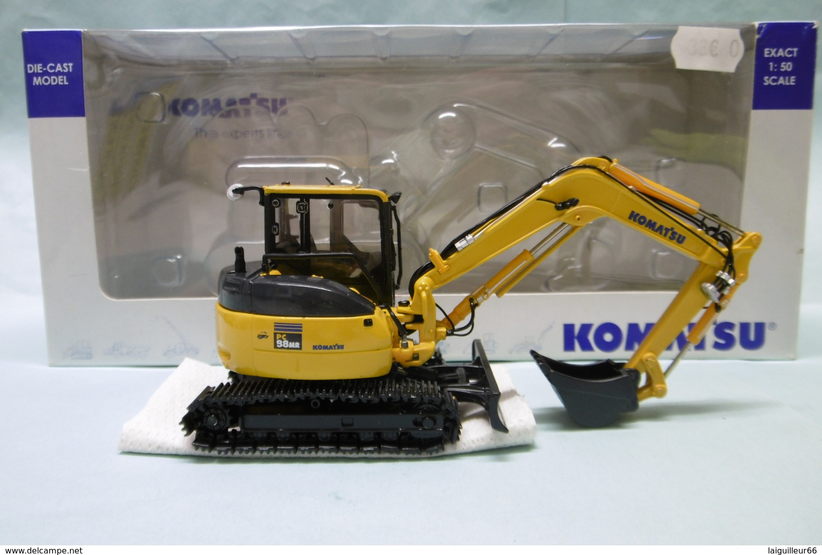 Komatsu / UH - PC 88MR Tracto-pelle Mini-pelle BO 1/50 - Camions, Bus Et Construction