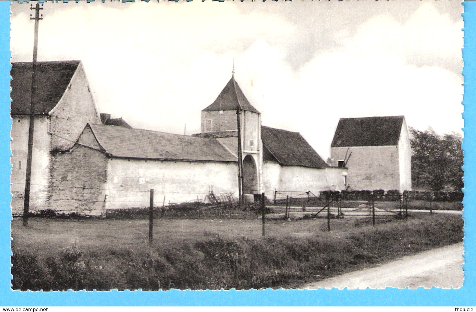 Taviers (Eghezée)-La Ferme Du Château XVIIe S) (Rigo Depuis 1941)-Portail à Colombier-Edit.Bonsir-Guyot, Taviers - Eghezée