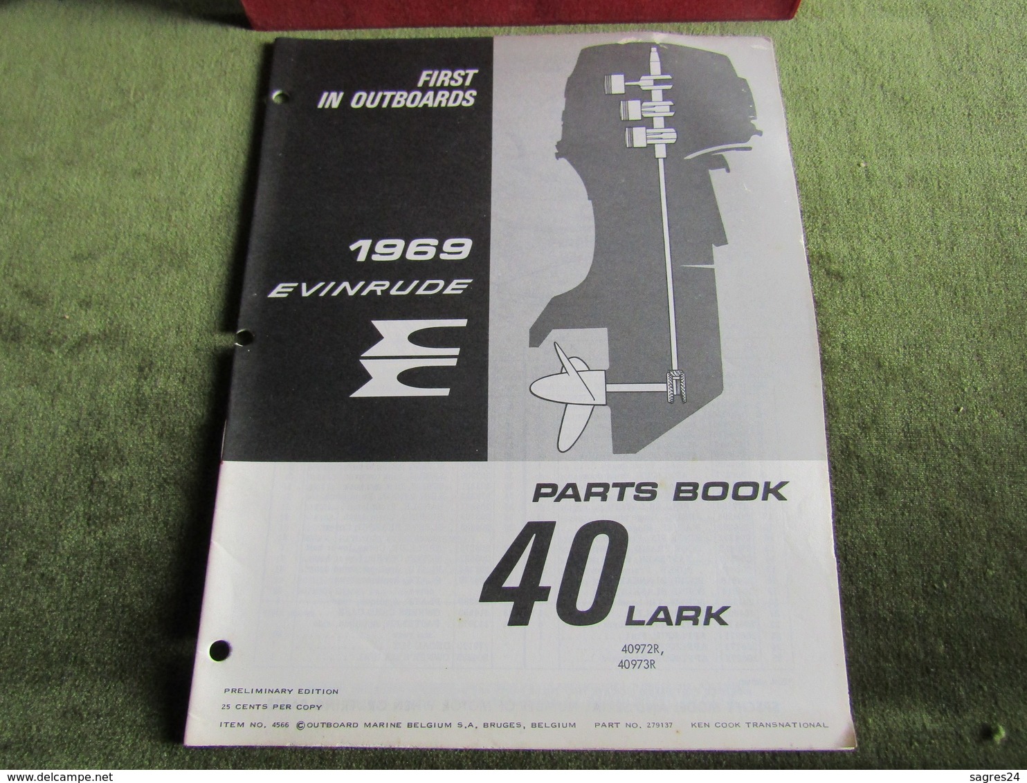 Evinrude Outboard 40 Lark Parts Book 1969 - Other & Unclassified