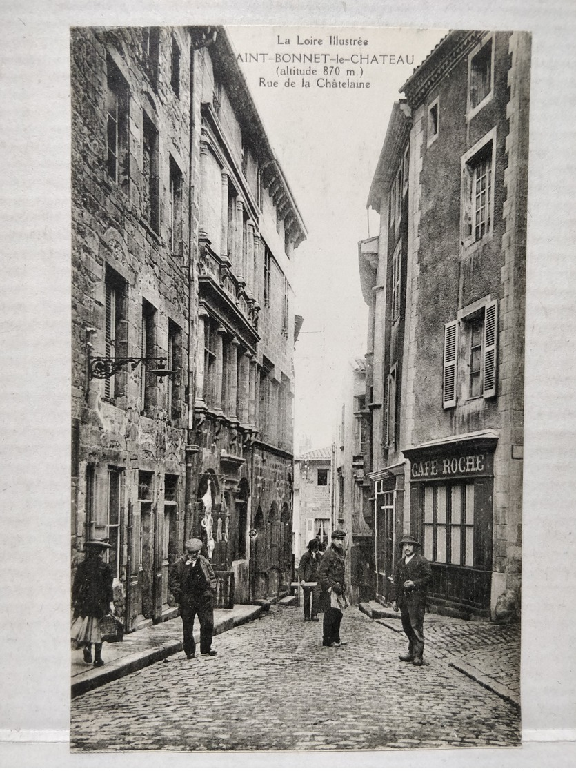 Saint-Bonnet-le-Château. Rue De La Châtelaine. Café Roche. Animée - Other & Unclassified