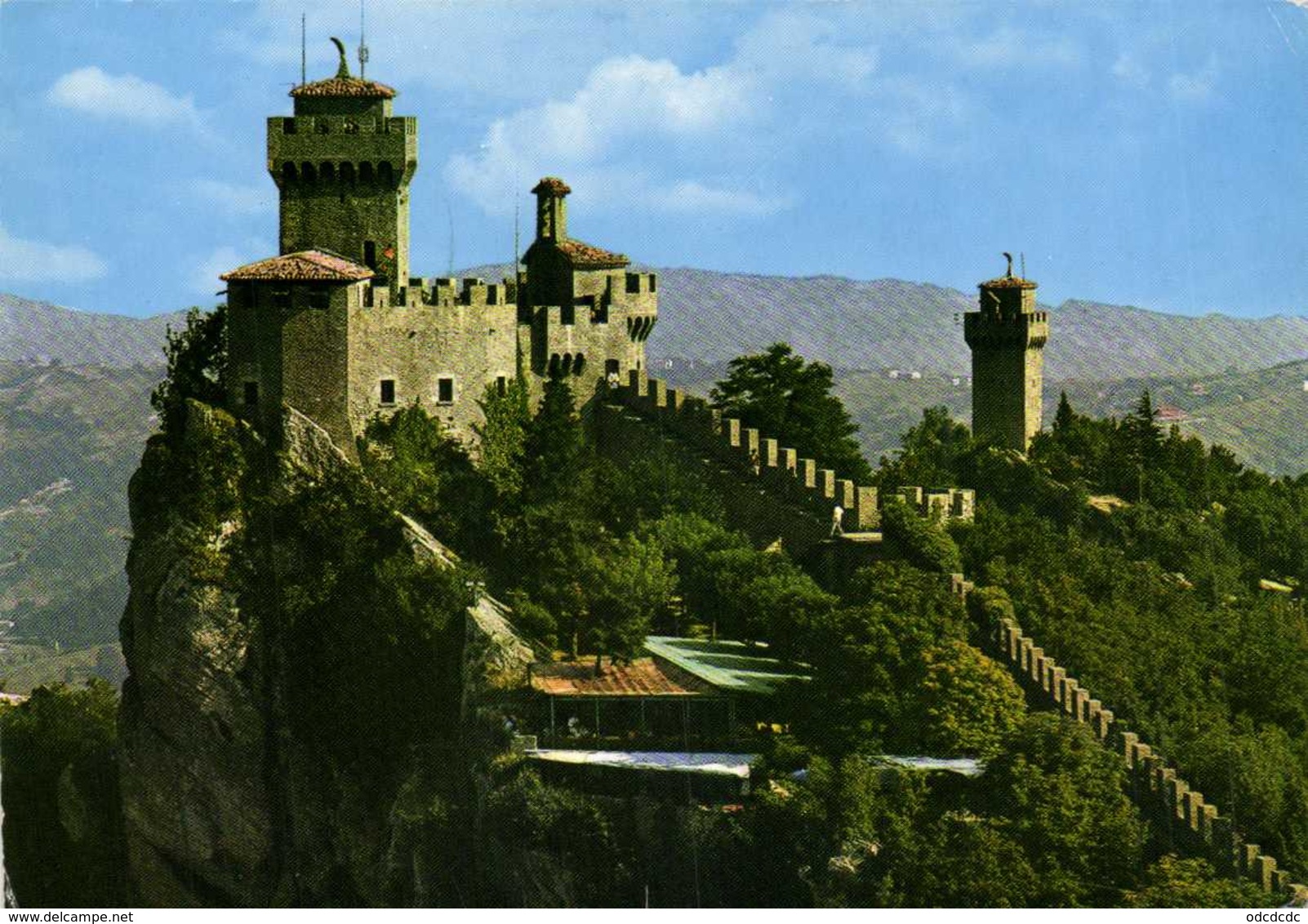 REPUBLICA DI SAN MARINO  Deuxieme Et Troisieme Tour RV  Beaux Timbres (Champignons) - Saint-Marin