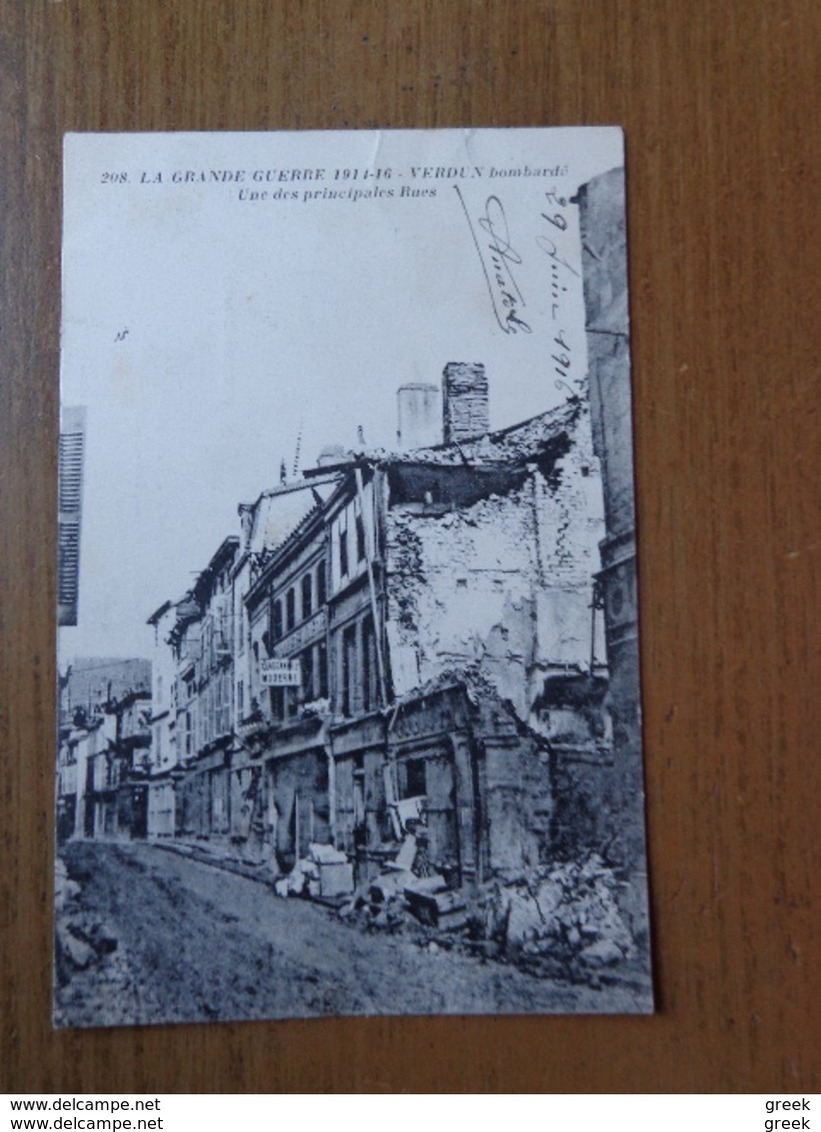 52 vieilles cartes de FRANCE - RUINES - LA GUERRE - MILITARIA (voir les photo's)