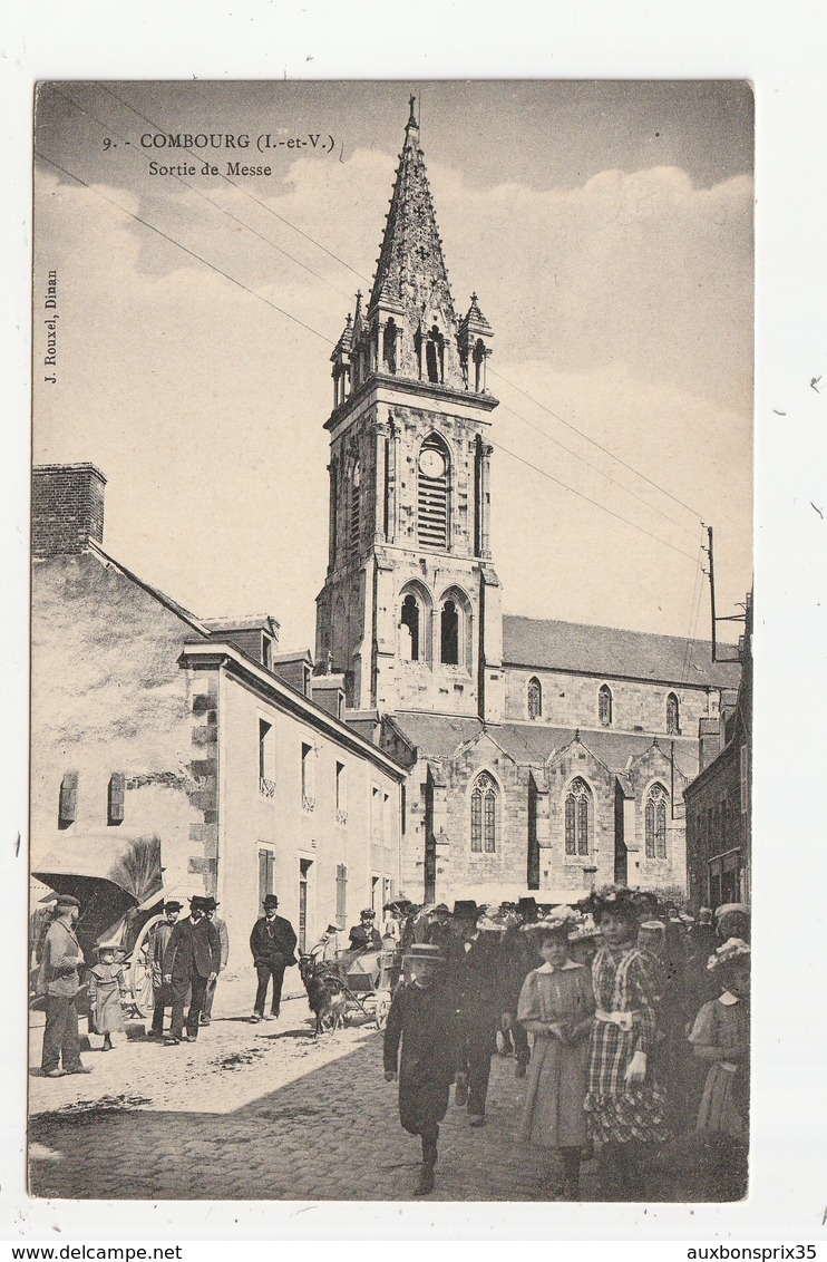 COMBOURG - SORTIE DE MESSE - 35 - Combourg