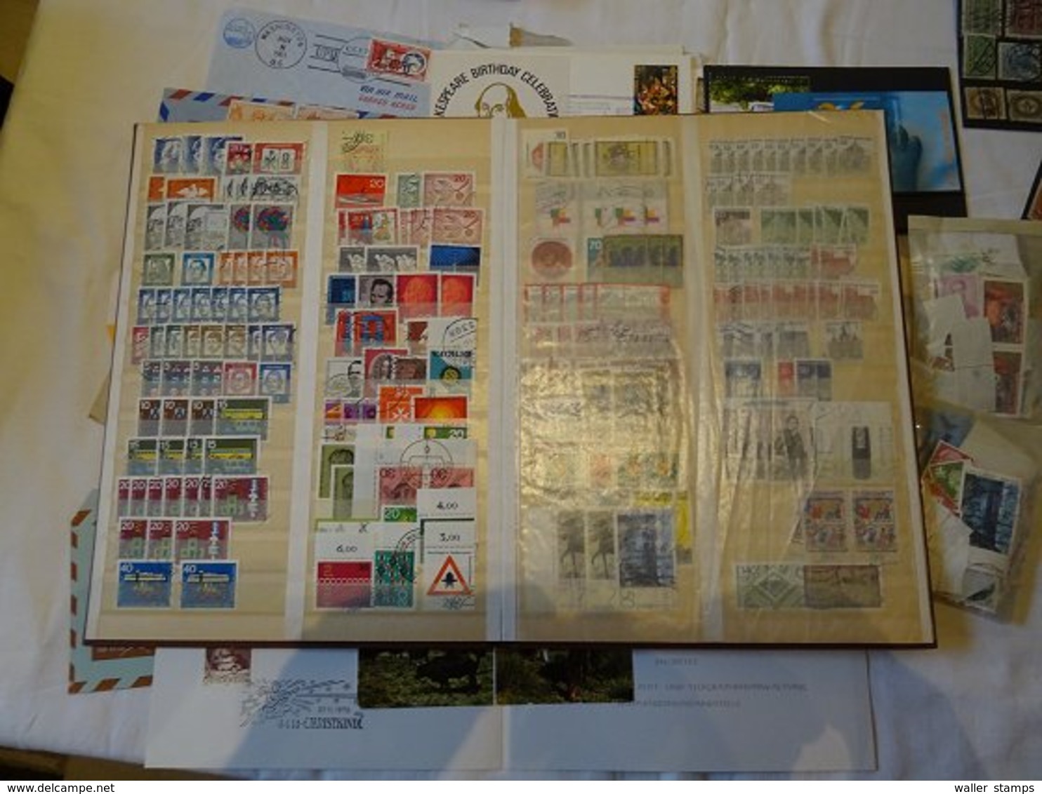 Lot With World Stamps