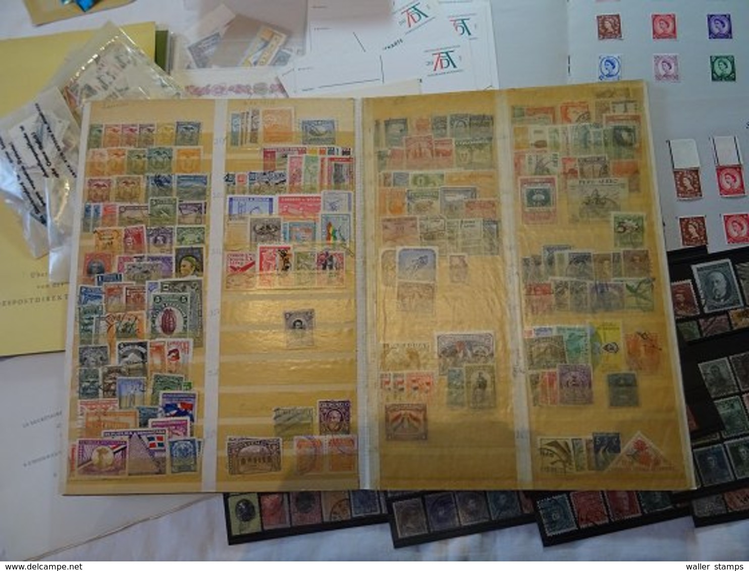 Lot With World Stamps