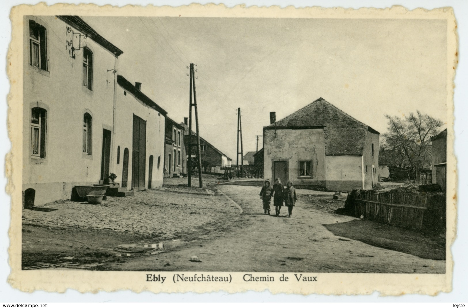 Ebly - Chemin De Vaux - Léglise