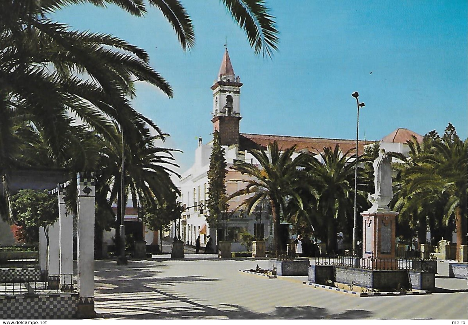 España - Tarjeta Postale - Ayamonte - Plaza De José António. - Andere & Zonder Classificatie