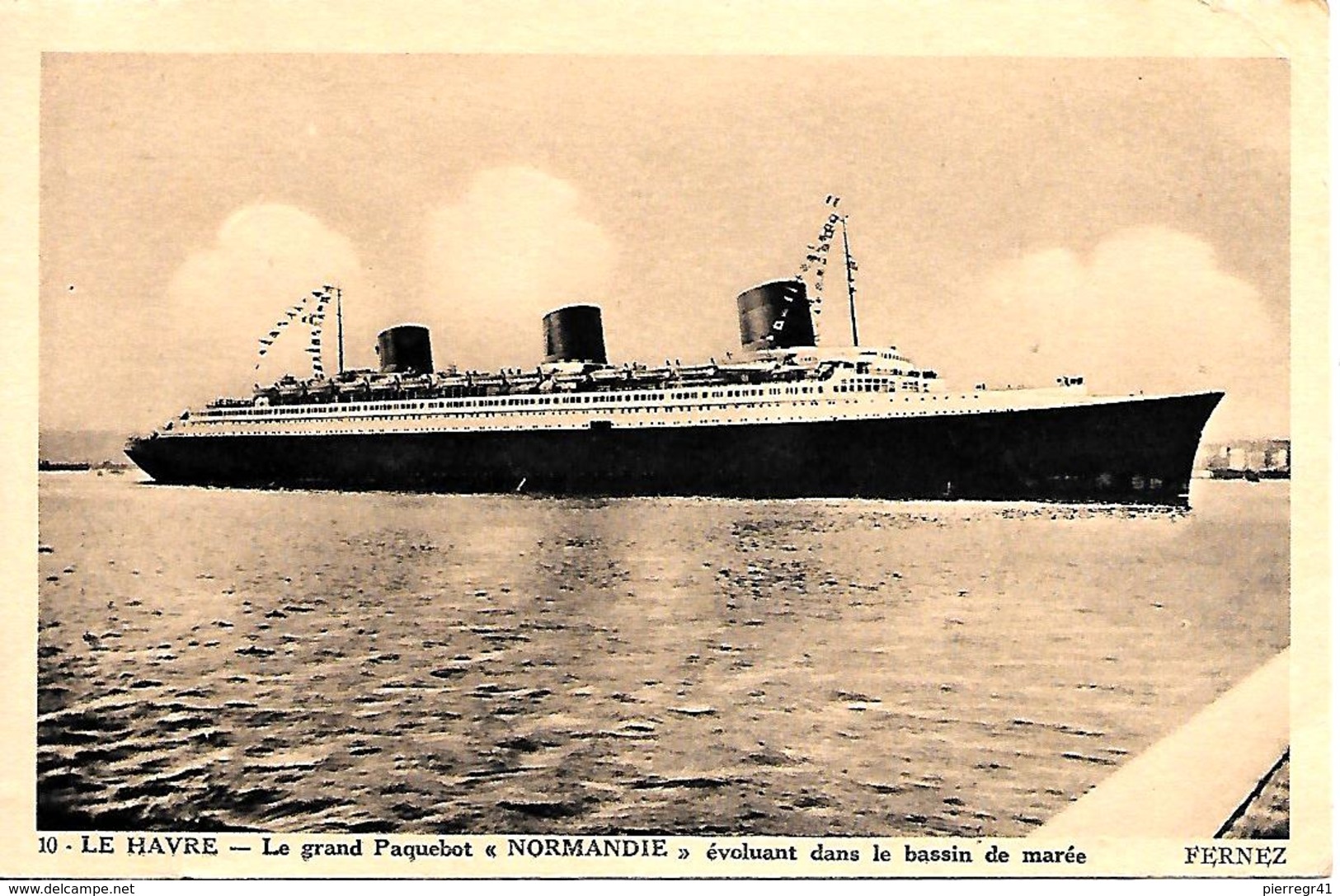CPA-1935-PAQUEBOT-NORMANDIE-Evoluant Dans Le Bassin De Marée-Edit Fernez- TBE-RARE - Paquebots