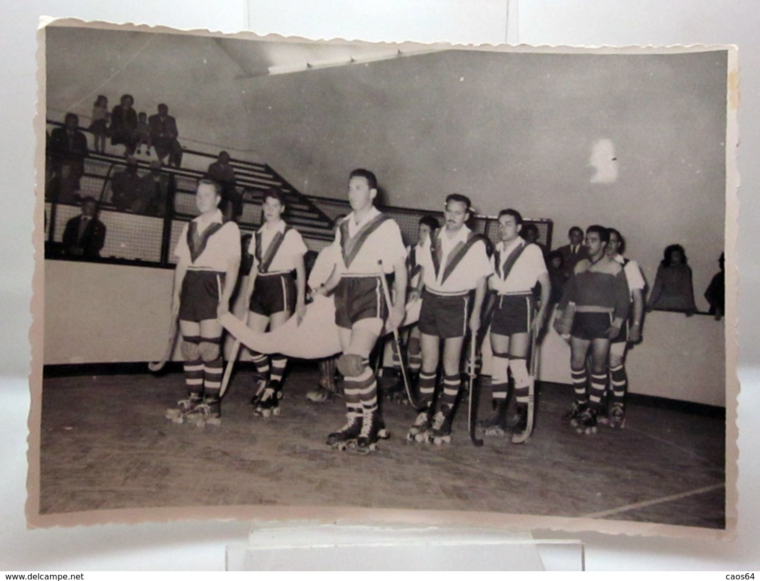 SQUADRA DI HOCKEY SU PISTA FOTO B/N VINTAGE - Sport