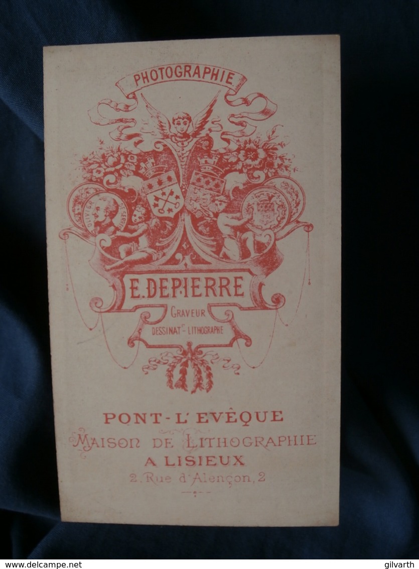 Photo CDV  Depierre à Lisieux  Portrait Homme Moustachu  CA 1875 - L416 - Anciennes (Av. 1900)