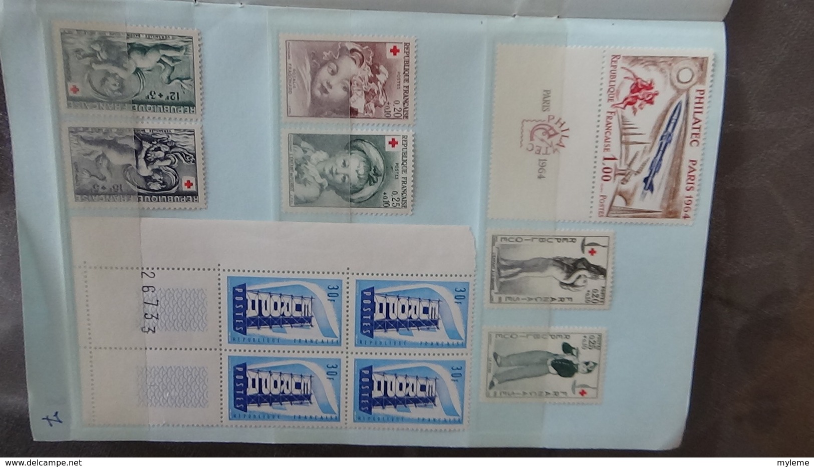 Collection ** de France années 50-60 dont bonnes séries. Côte sympa. A saisir !!!