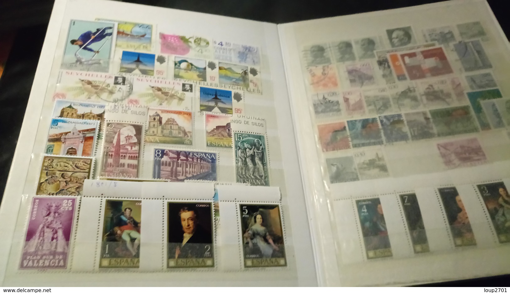 D330 ALBUM TIMBRES MONDE NEUFS / OB A TRIER BELLE COTE DÉPART 10€