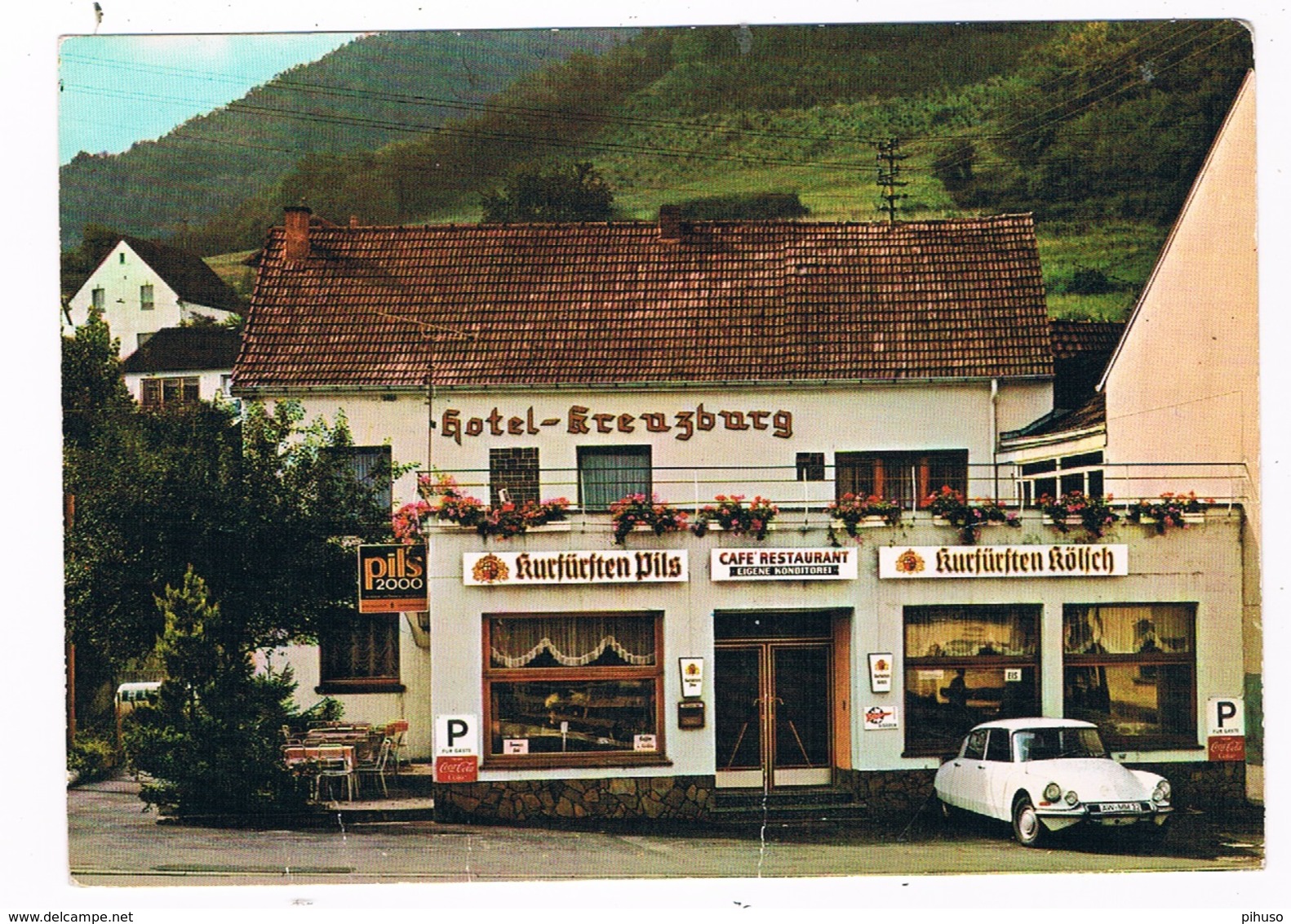 D-9055   KREUZTAL : Cafe-Restaurant - Hotel Kreuzburg ( With Citroën DS ) - Bad Neuenahr-Ahrweiler