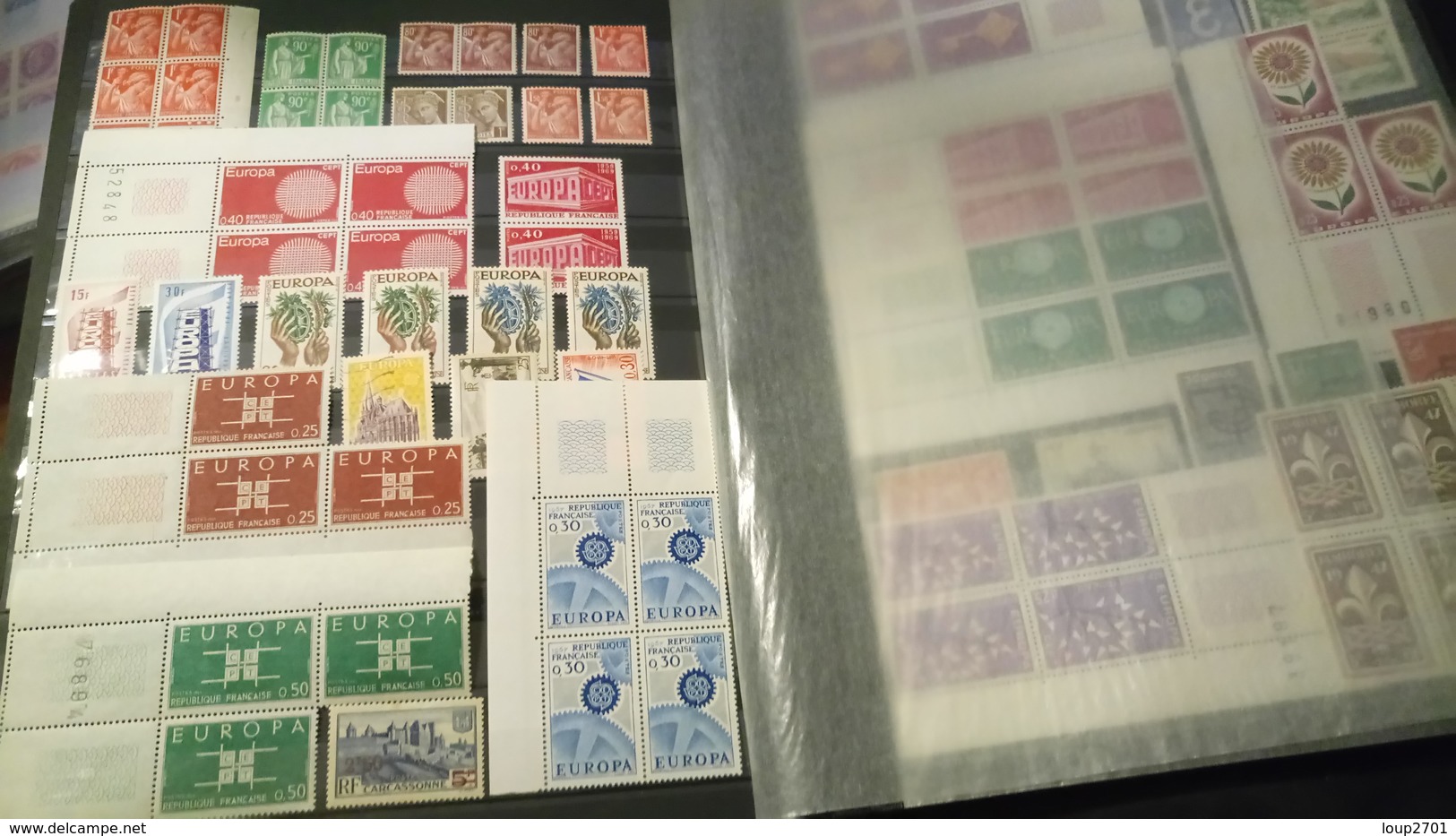 D333 GROS LOT FEUILLES TIMBRES FRANCE NEUFS / OB A TRIER BELLE COTE DÉPART 10€