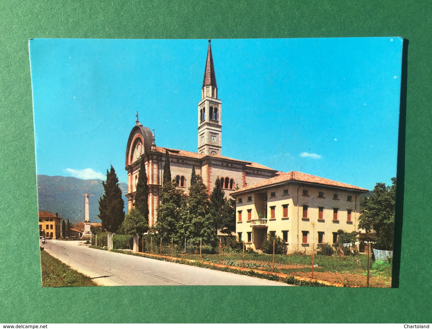 Cartolina Col S. Martino - La Chiesa - 1972 - Treviso