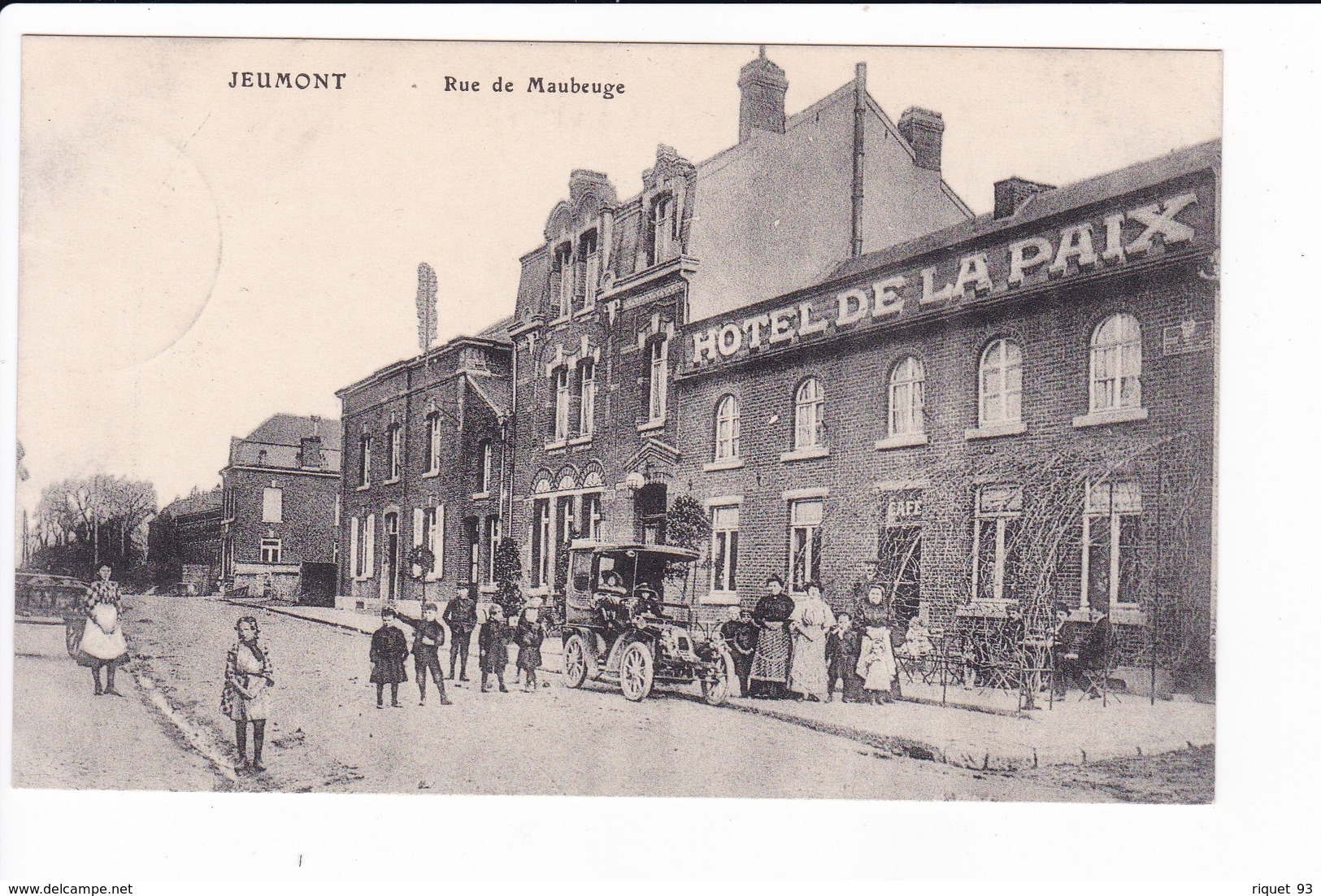 JEUMONT - Rue De Maubeuge - Jeumont