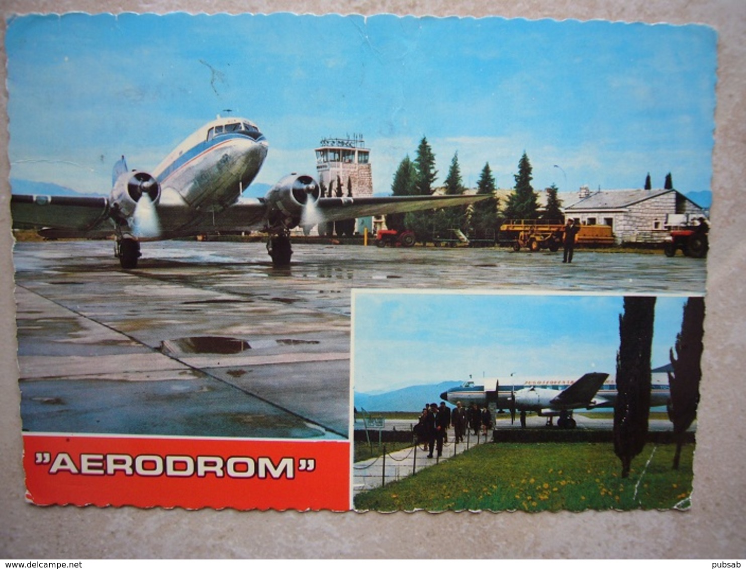 Avion / Airplane / JAT / Douglas DC-3 / Seen At Titograd Airport - 1946-....: Era Moderna