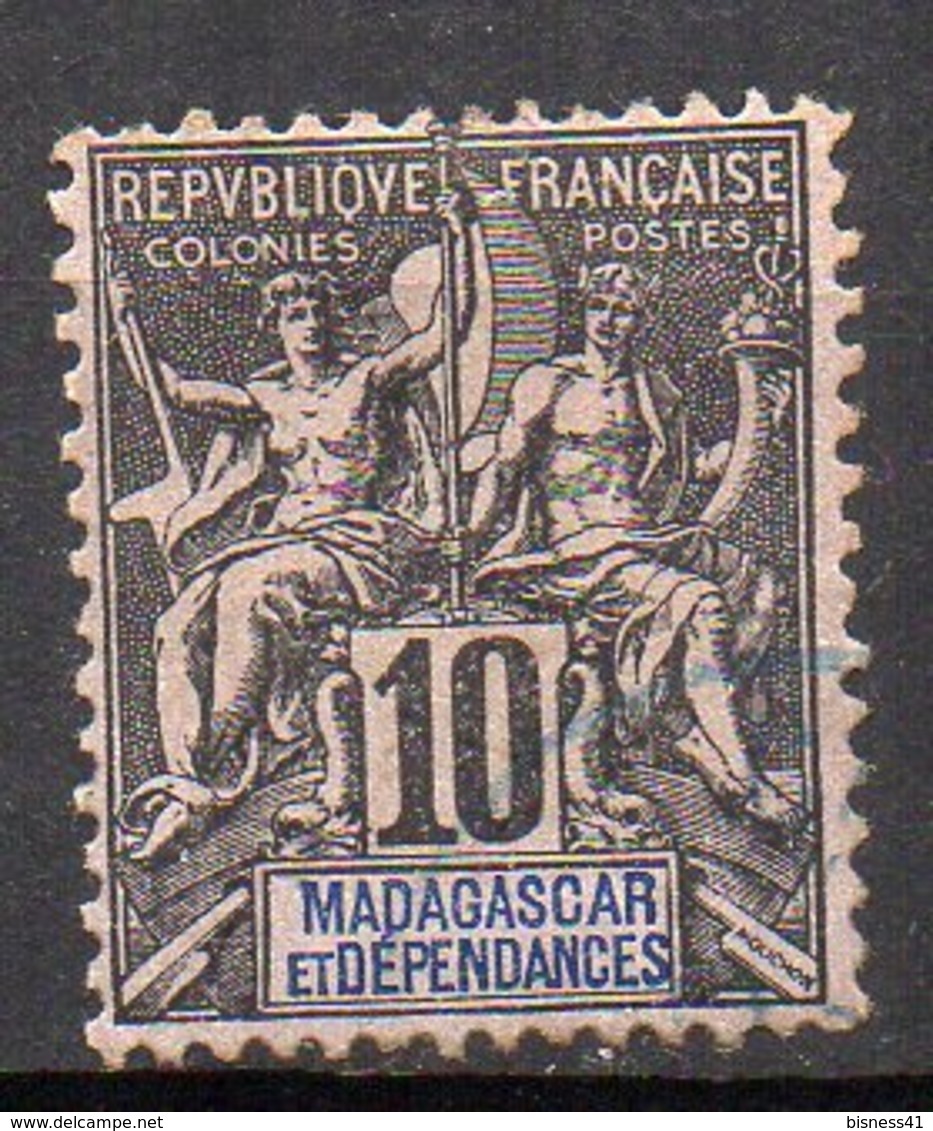 Col11    Madagascar  N° 32 Neuf X MH : 10,50 Euros - Unused Stamps