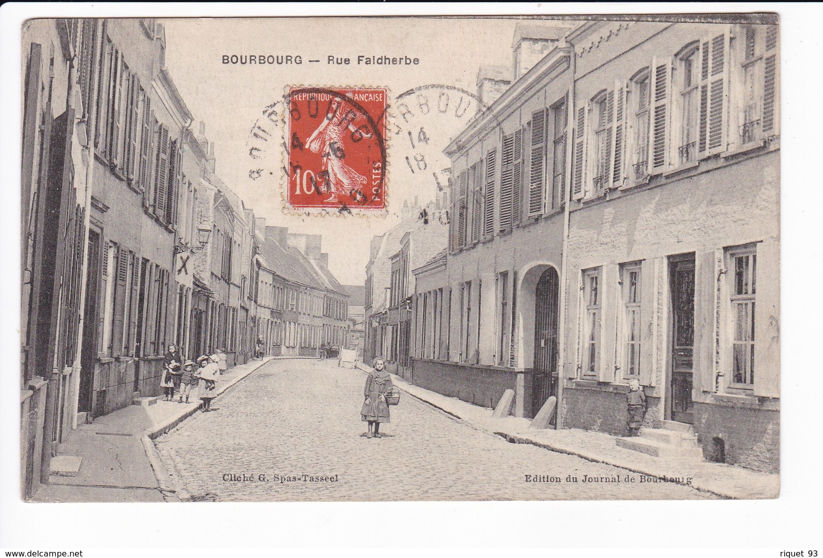 BOURBOURG - Rue Faidherbe - Other & Unclassified