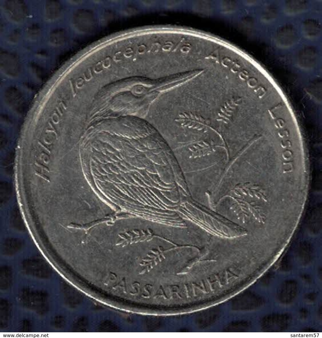 Cap Vert 1994 Pièce De Monnaie Coin 10 Escudos Oiseau Faune Halcyon Leucocephala Acteon Passarinha SU - Cap Vert