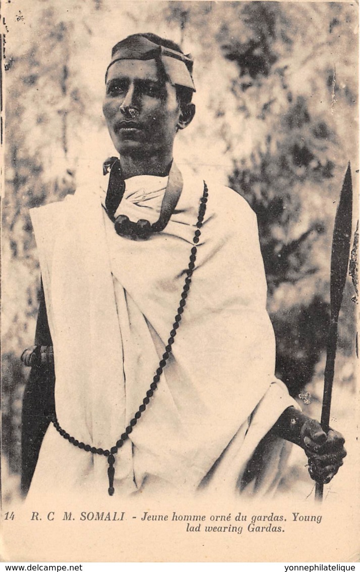 Somalie / 12 - Jeune Homme Orné Du Gardas - Somalie