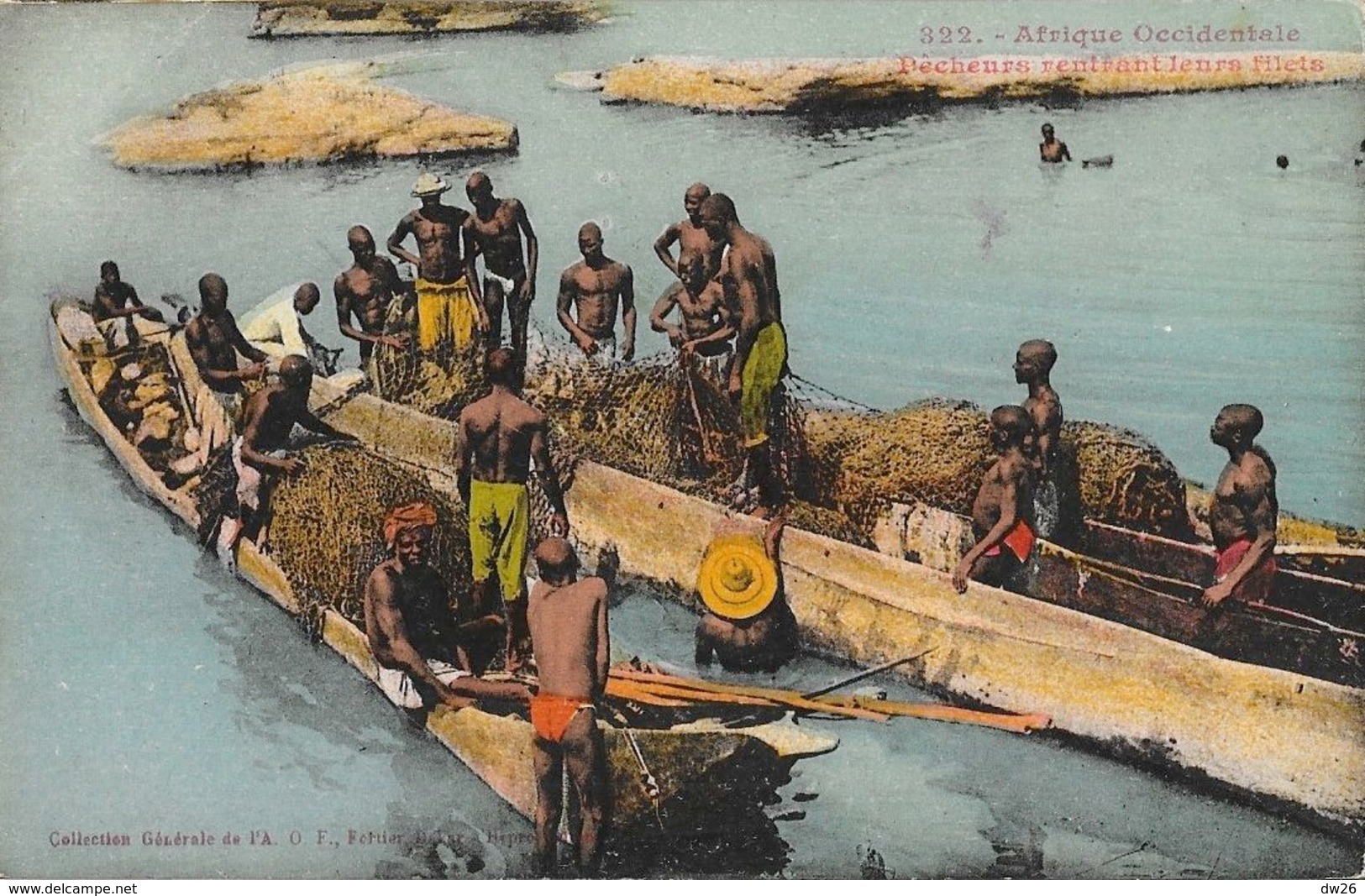 Dakar (Sénégal) Pêcheurs Rentrant Leurs Filets, Pirogues - Collection Fortier A.O.F. Carte Colorisée N° 322 Non Circulée - Senegal