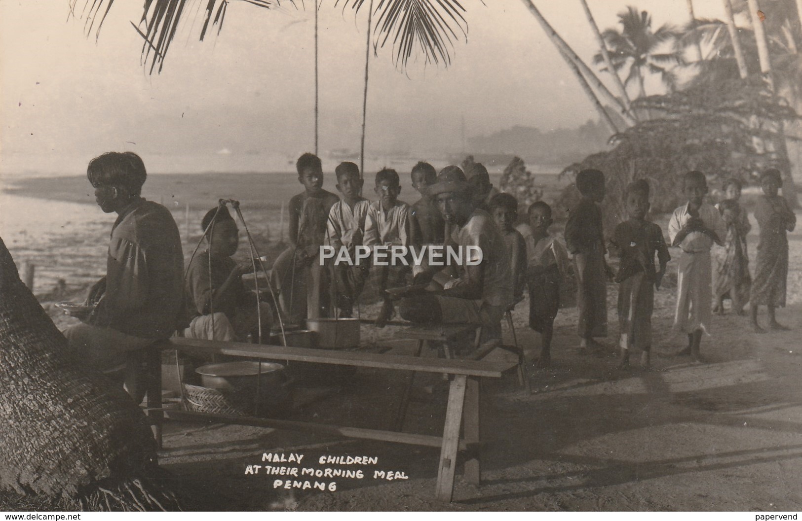 Malaysia  PENANG  Malay  Children At Morning Prayers RP  Pg329 - Malaysia