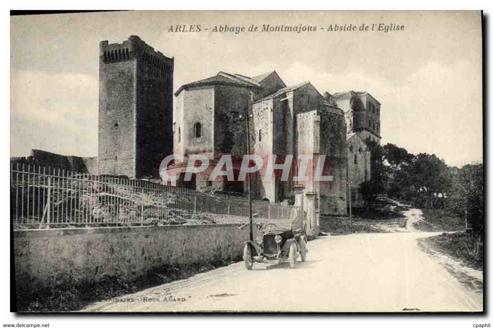 CPA Arles Abbaye De Montmajour Abisde De L'eglise Automobile - Arles