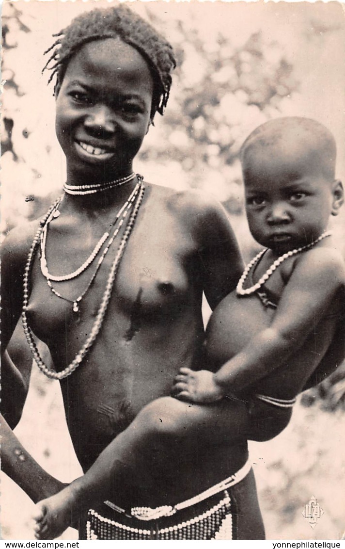 Tchad - Ethnic / 22 - Jeune Fille Sara Et Son Frère - Nu - Tchad