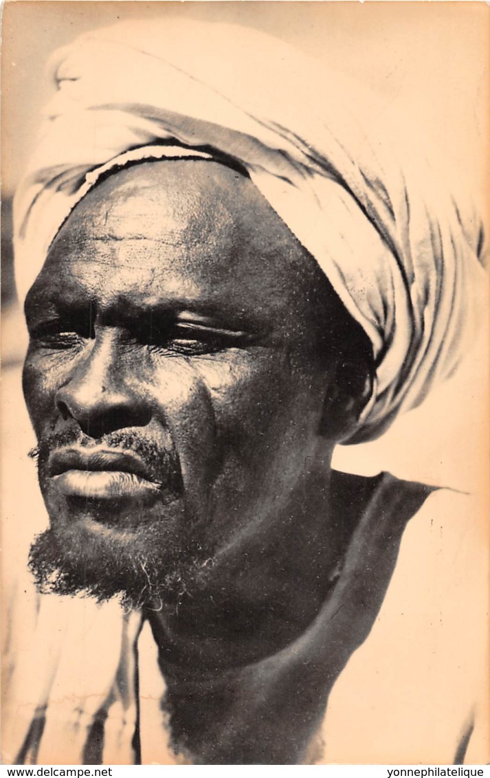 Tchad - Ethnic / 28 - Forgeron Nomade De La Tribu Des Ounias - Tchad