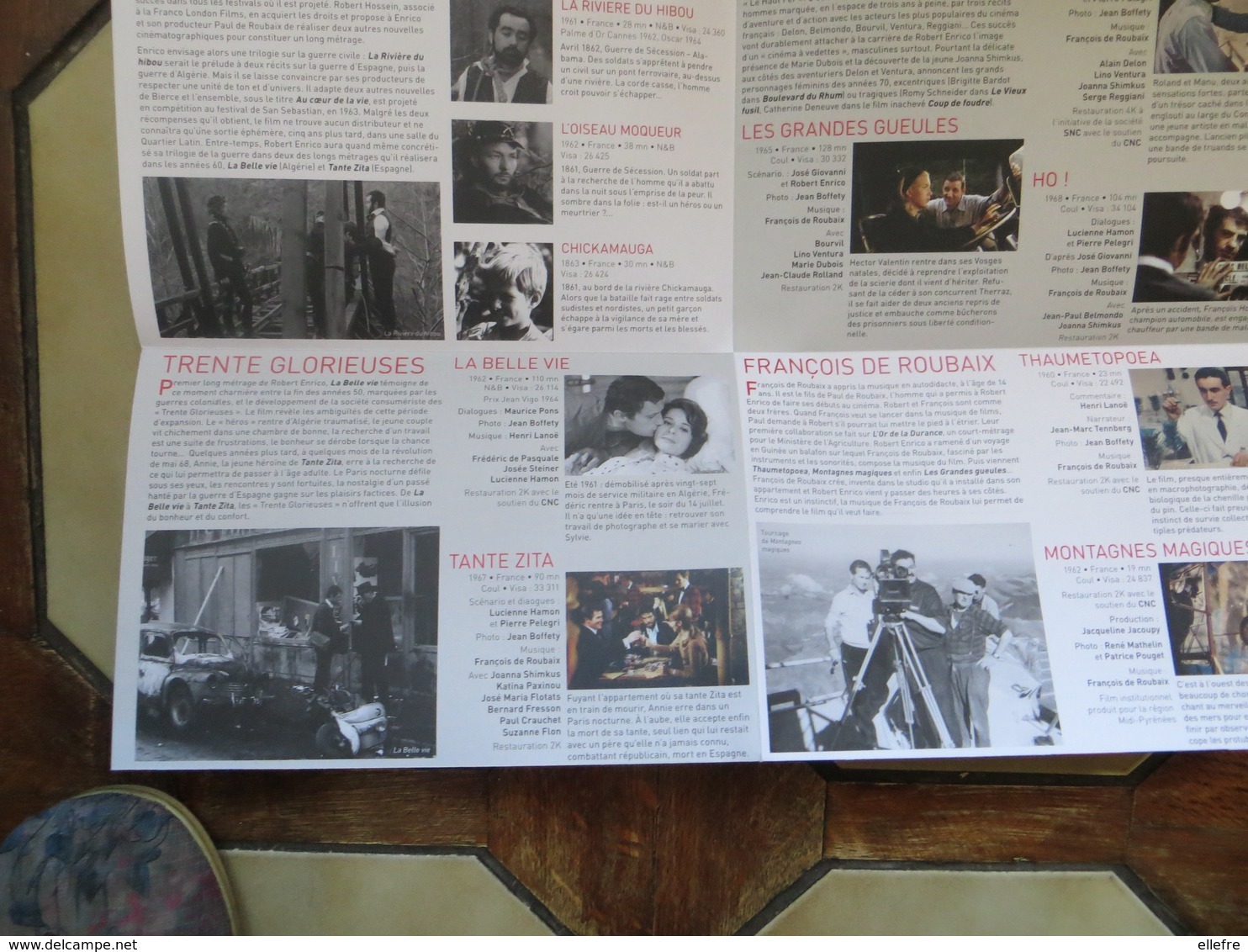 Cinéma Programme Du Festival Robert Enrico Formant Une Affiche Ventura Delon Bourvil Belmondo Avec Textes - Programmes