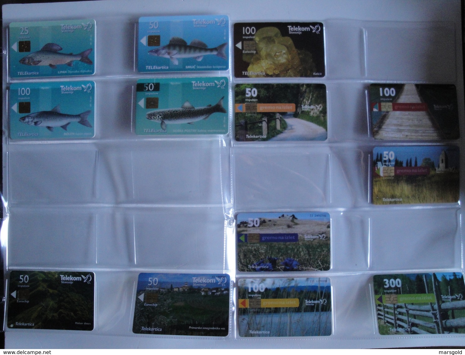 Nice Collection of +- 320 phonecards from Slovenia - Autelca - Chip - Remote - Mint - low issues!!!