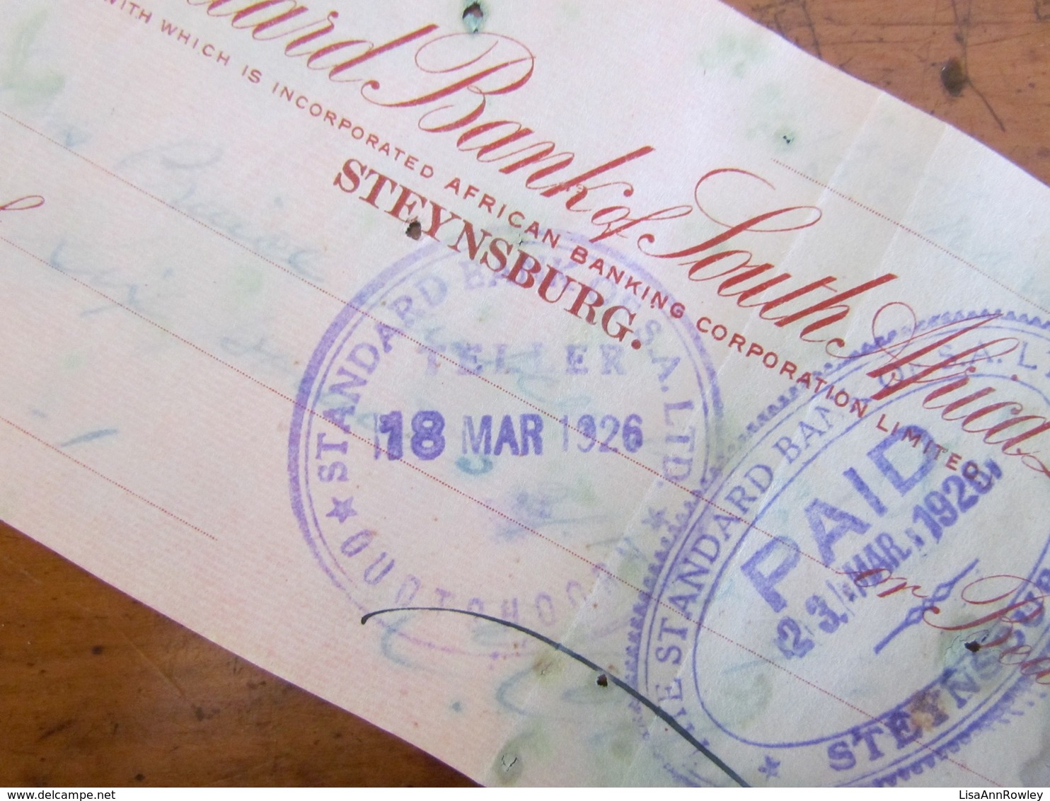 CHEQUE=SOUTH AFRICA=STANDARD BANK=STEYNSBURG=1926=ONE PENNY UNION OF SOUTH AFRICA EMBOSSED=READ NOTES. - Chèques & Chèques De Voyage