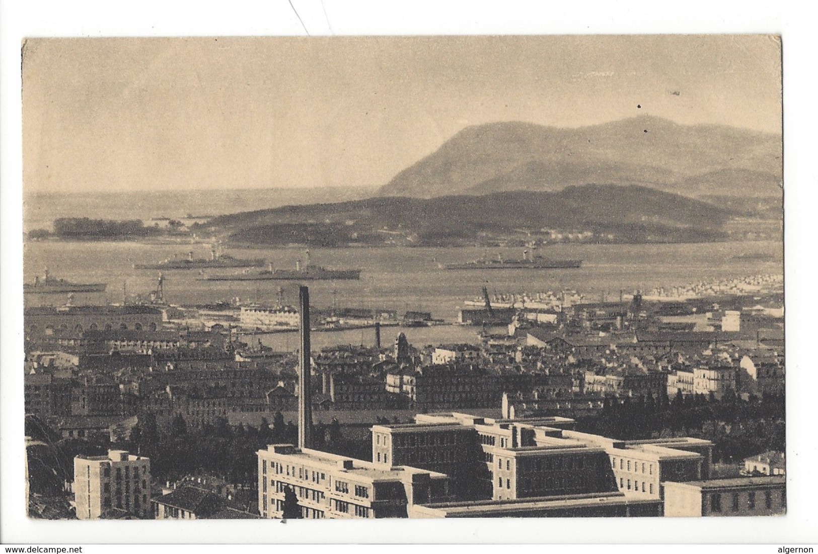 21343 - Toulon L'Hôpital Sainte-Anne Et La Rade + Cachet Toulon Côte D'Azur Sa Rade Incomparable - Toulon