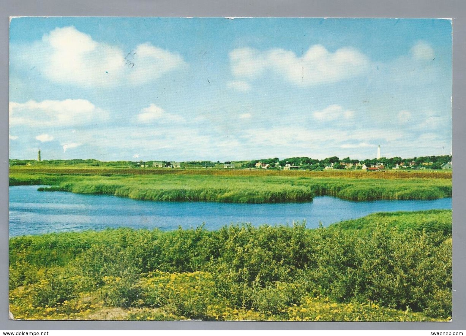 NL.- Groeten Van Het Eiland Schiermonnikoog Westerplas Met Gezicht Op Het Dorp. 1976 - Schiermonnikoog