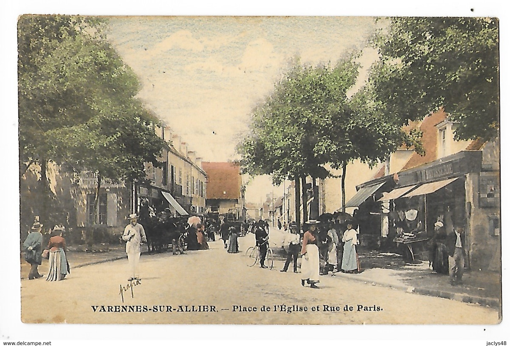 VARENNES Sur ALLIER  (cpa 03)  Place De L'église Et Rue De Paris   -  L 1 - Andere & Zonder Classificatie