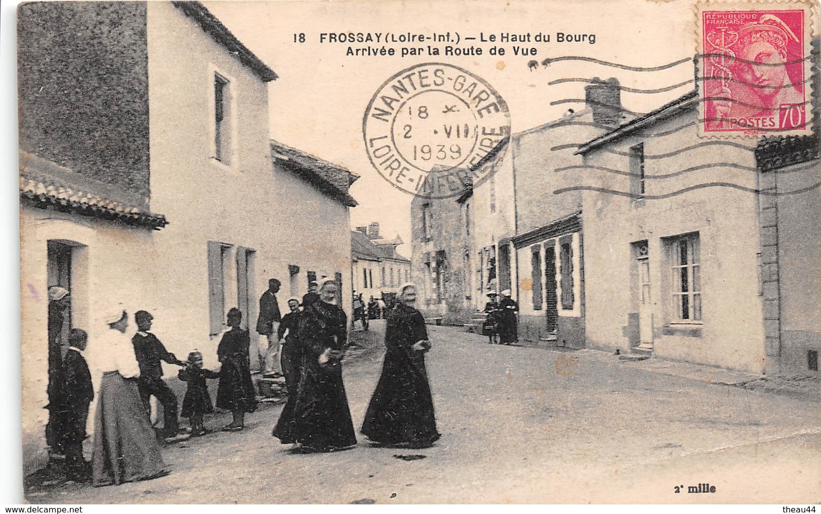 ¤¤  -   FROSSAY    -  Le Haut Du Bourg  -  Arrivée Par La Route De Vue    -  ¤¤ - Frossay
