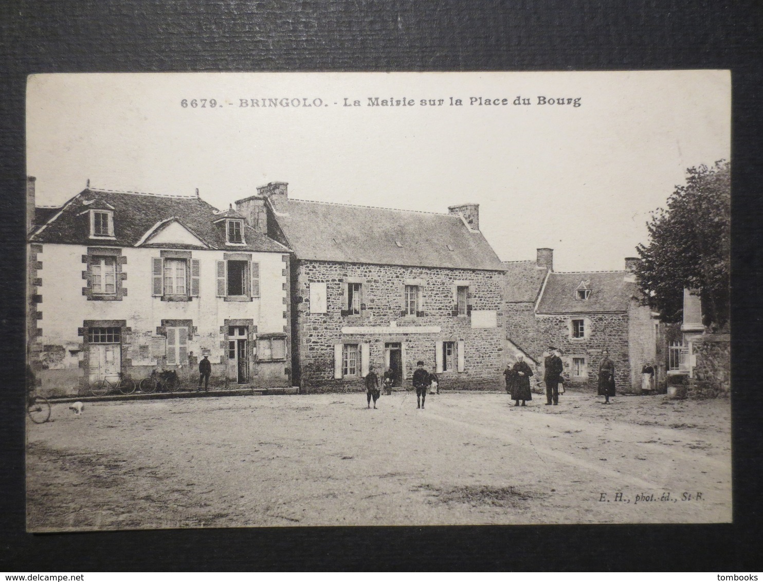 22 - Bringolo - CPA - La Mairie Sur La Place Du Bourg - Café  Lefloch  - Belle Animation - 1923 - E.H N° 6679  - TBE - - Autres & Non Classés