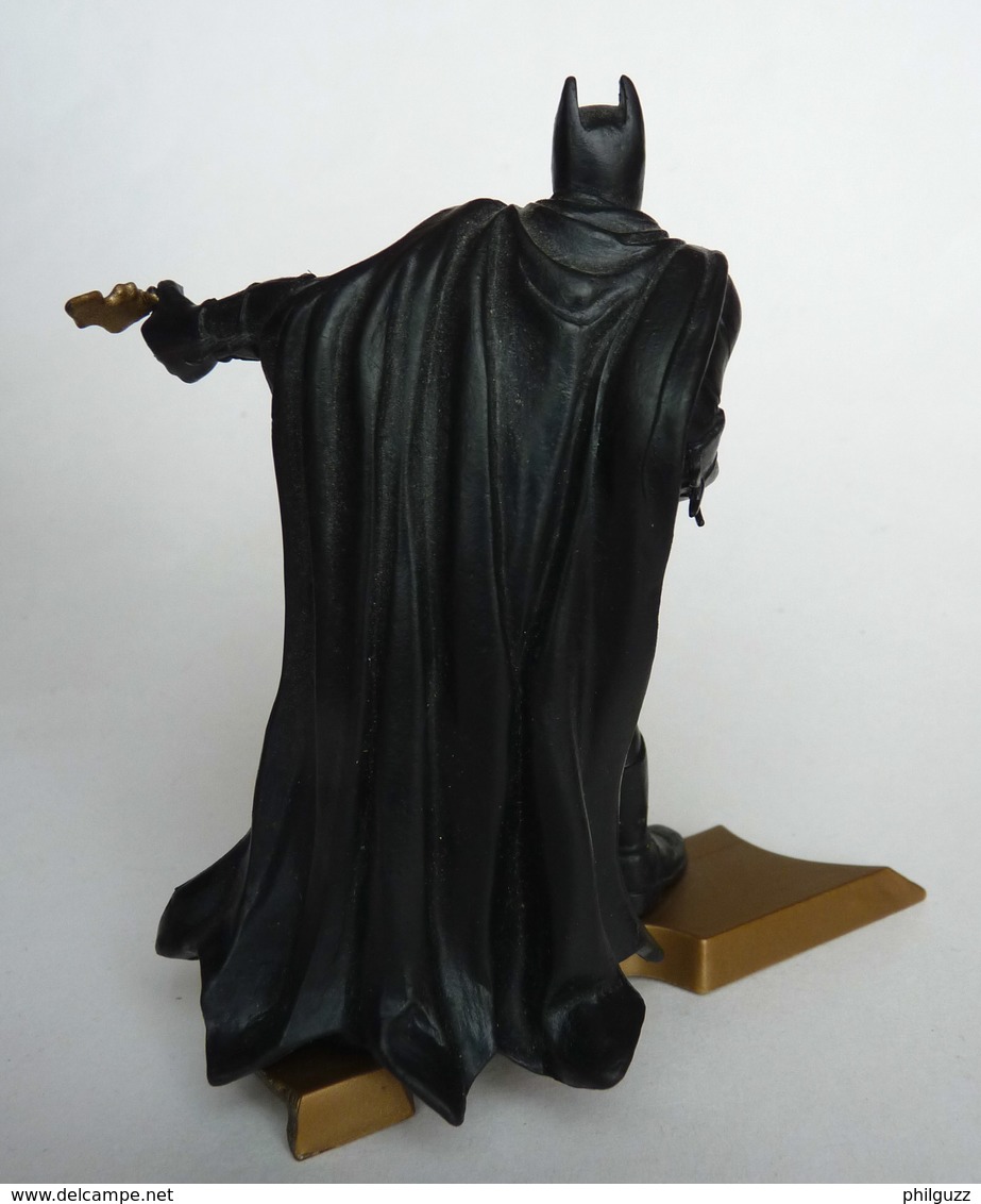 FIGURINE BULLY 2005 BATMAN Sur Socle (1) - Batman