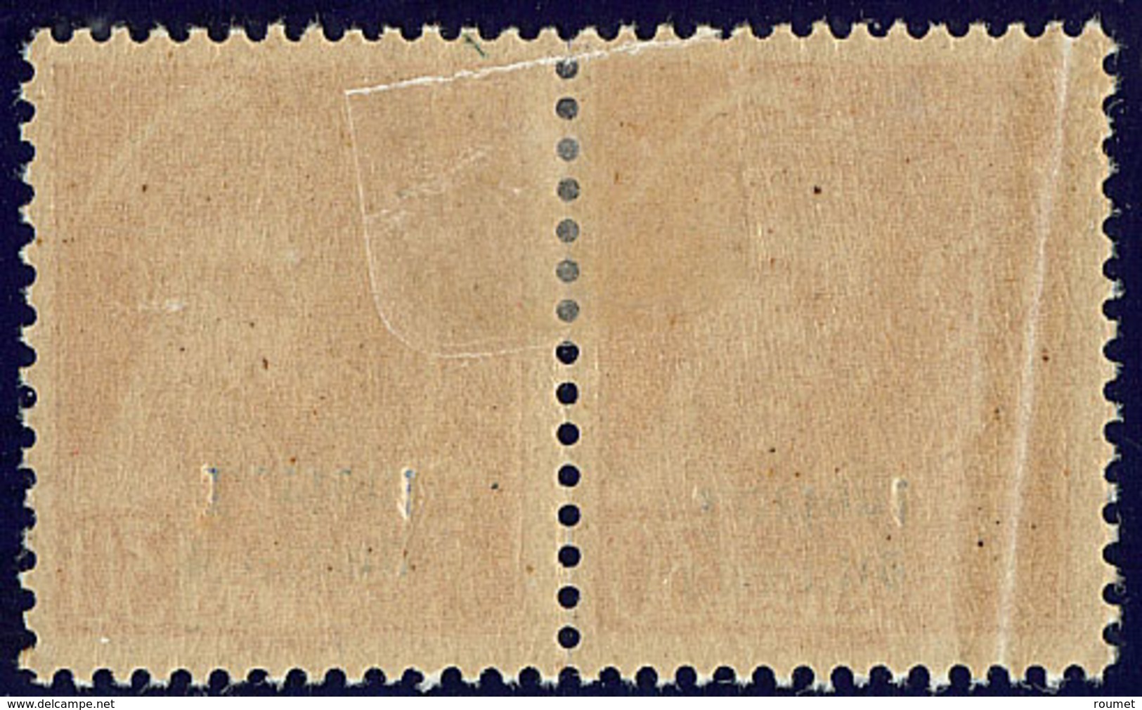 * Surcharge Renversée. No 2, Paire. - TB (N°et Cote Maury) - Guerre (timbres De)