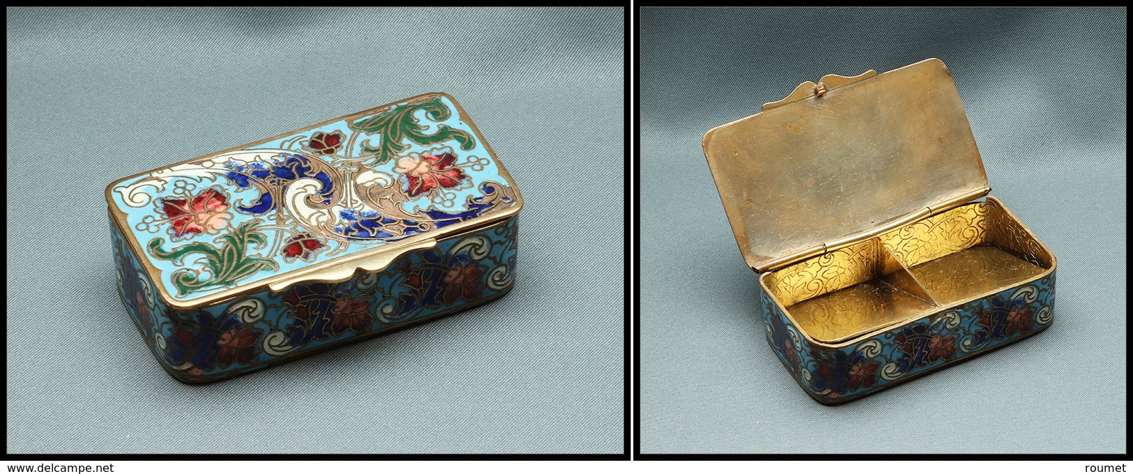 Boîte En émail, Cloisonné Laiton, Fleurs Sur Fond Bleu Ciel En Décor, 2 Comp., 65x35x20mm. - TB - Stamp Boxes