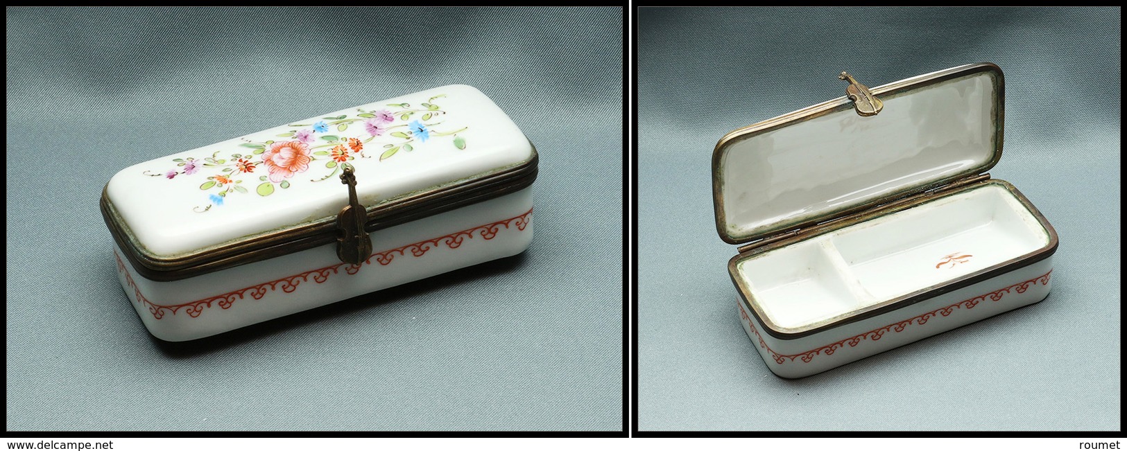 Boîte En Porcelaine à Décor De Fleurs, Cerclage Bronze, "violon" En Boucle De Fermeture, Signée "L.C", 2 Comp., 85x35x25 - Stamp Boxes