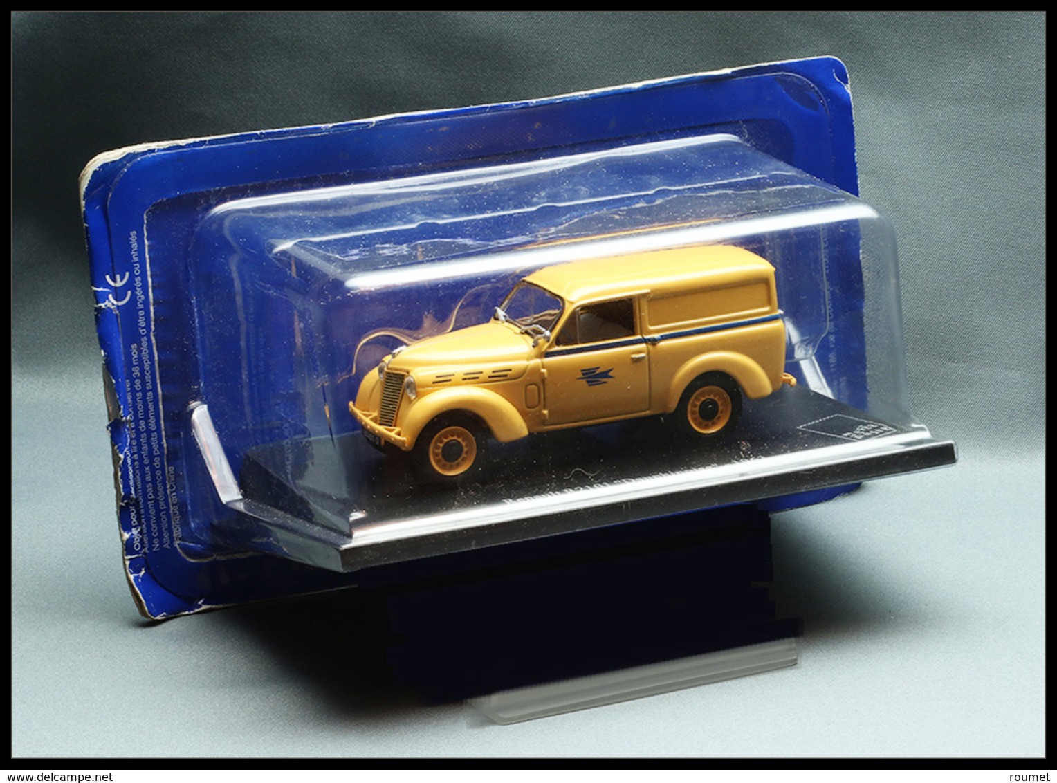 Voitures. "Renault R 2101 Dauphinoise 1963", éd. Musée De La Poste Sous Blister. - TB - Stamp Boxes