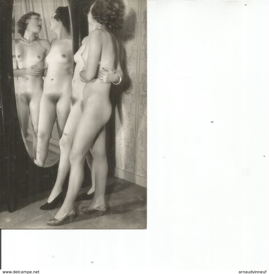 FEMMES NUES DEVANT UN MIROIR PHOTO - Pin-Ups